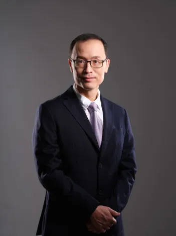 Portrait of Loo Cheng Chuan